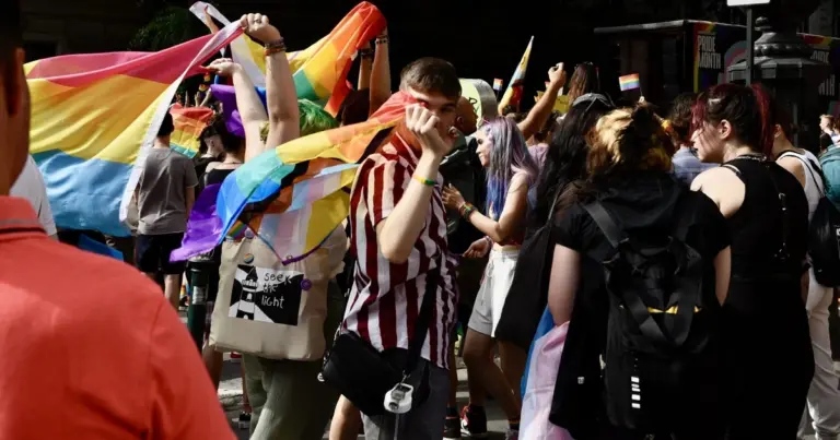 Idén is tízezrek vonultak a Budapest Pride-on